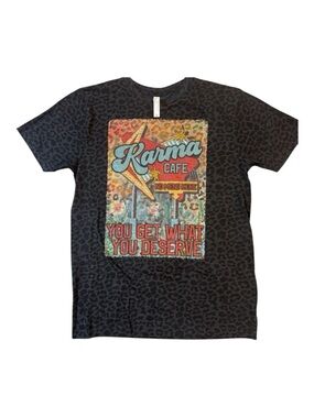 Karma Cafe Graphic Tee Size M Black Leopard Print Retro Short Sleeve